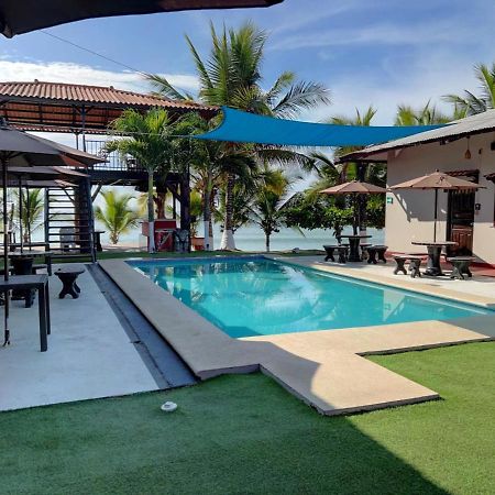 Big Daddy'S Beach Club & Hotel Puerto Armuelles 외부 사진